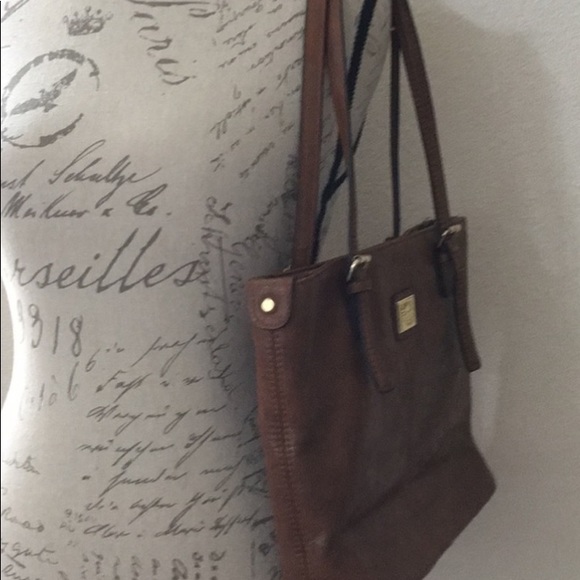 And Klein handbag - Picture 5 of 5